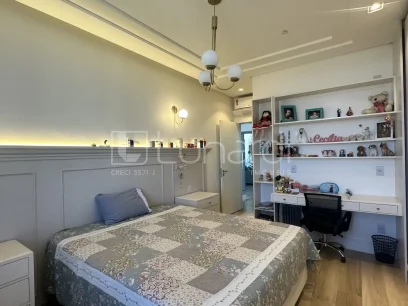 Foto Casa com 3 Suítes