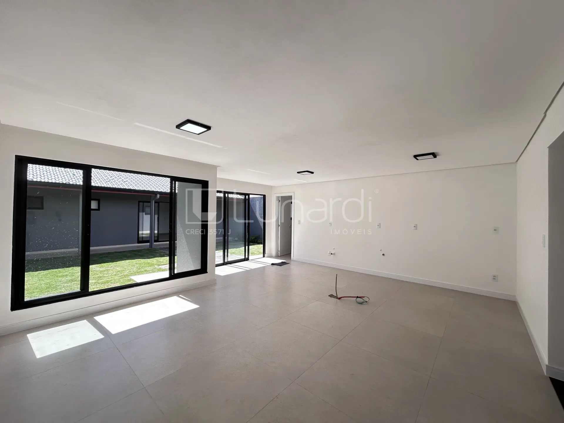 Foto Casa com 3 Dormitórios