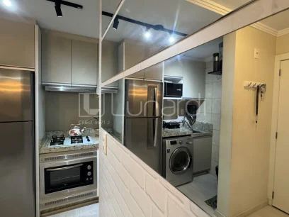 Foto Apartamento com 2 Dormitórios