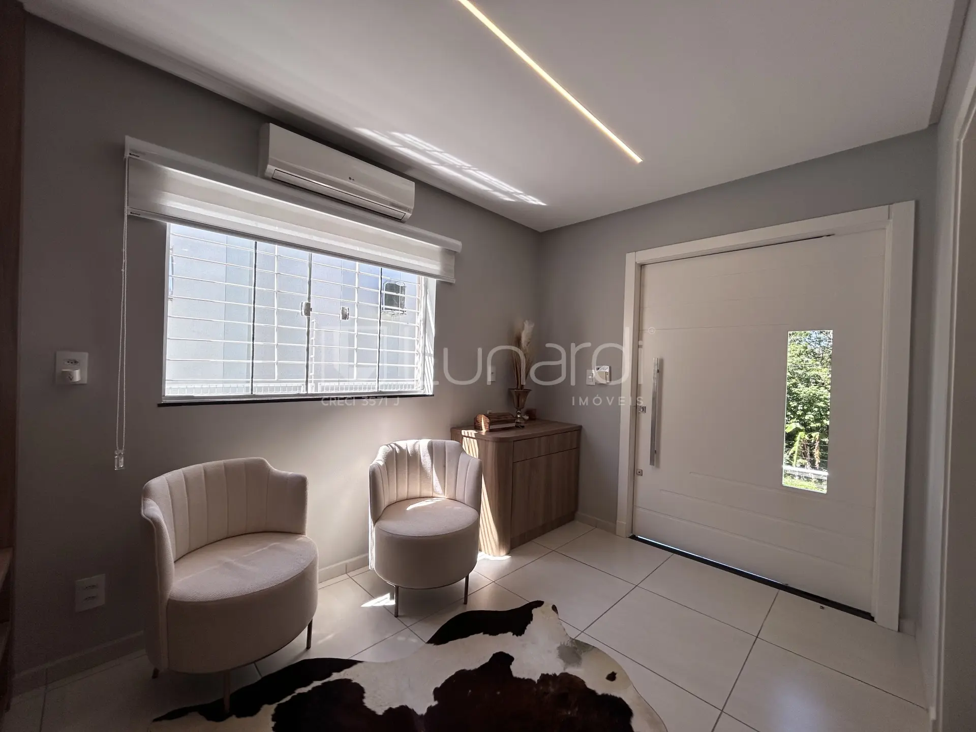 Foto Casa com 3 Dormitórios