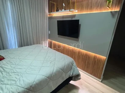 Foto Sobrado com 3 Dormitórios