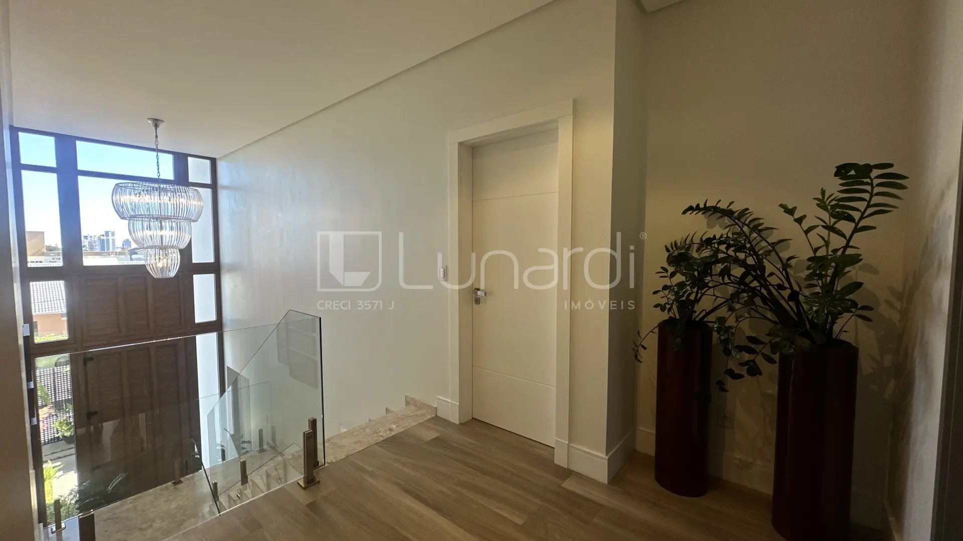 Foto Casa com 3 Suítes