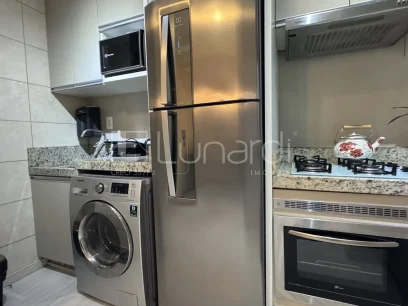 Foto Apartamento com 2 Dormitórios