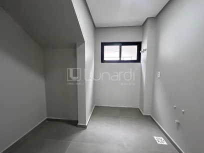 Foto Sobrado com 3 Dormitórios