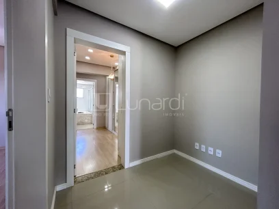 Foto Apartamento com 3 Suítes