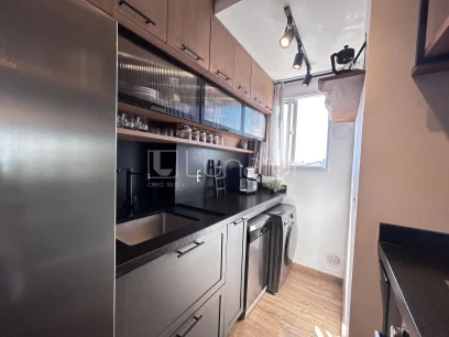Foto Apartamento com 2 Dormitórios
