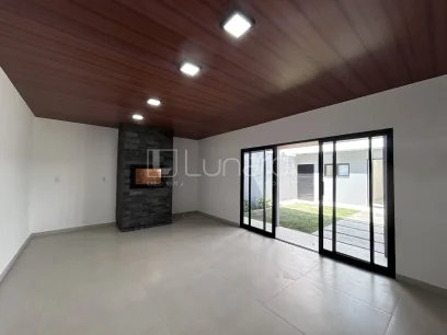 Foto Casa com 3 Dormitórios