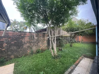 Foto Casa com 2 Dormitórios