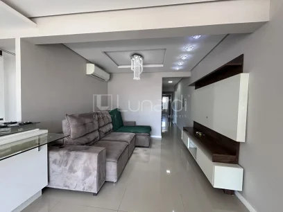 Foto Apartamento com 3 Suítes