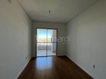 Foto Apartamento com 2 Dormitórios