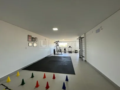 Foto Apartamento com 2 Dormitórios