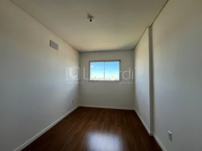 Foto Apartamento com 2 Dormitórios