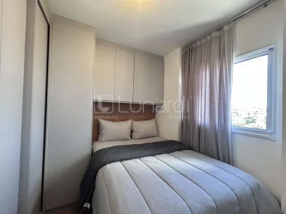 Foto Apartamento com 2 Dormitórios