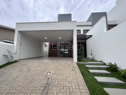 Foto Sobrado com 3 Dormitórios