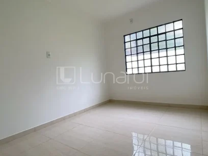 Foto Casa com 3 Dormitórios