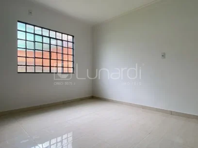 Foto Casa com 3 Dormitórios