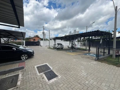 Foto Apartamento com 2 Dormitórios