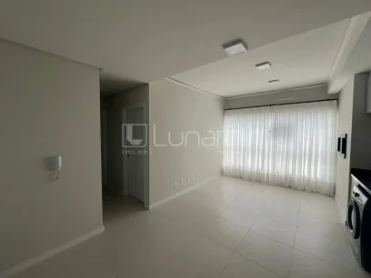 Foto Apartamento com 2 Dormitórios