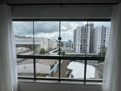 Foto Apartamento com 2 Dormitórios