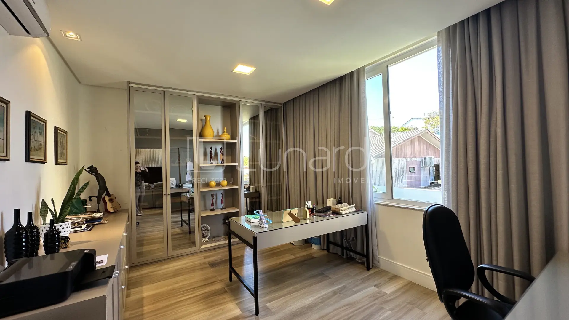 Foto Casa com 3 Suítes