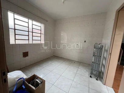 Foto Casa com 5 Dormitórios