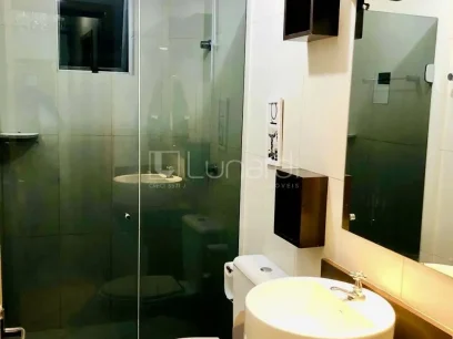 Foto Apartamento com 2 Dormitórios