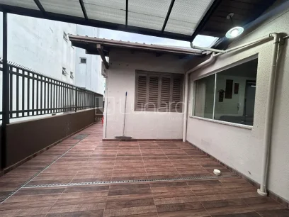 Foto Casa com 3 Dormitórios