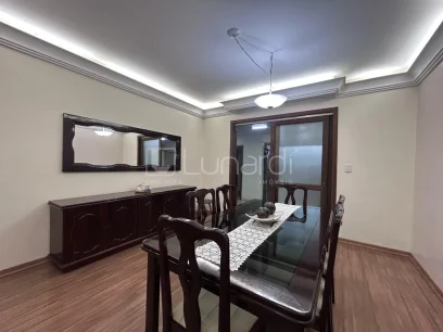 Foto Casa com 3 Dormitórios