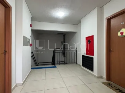 Foto Apartamento com 2 Dormitórios