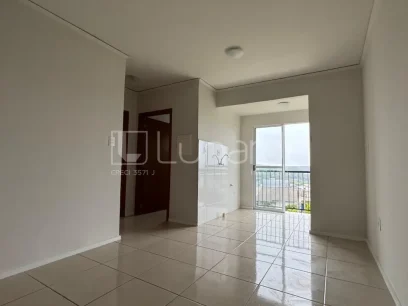 Foto Apartamento com 2 Dormitórios
