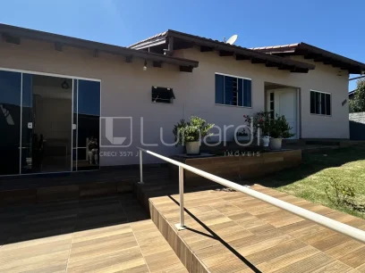 Foto Casa com 3 Dormitórios