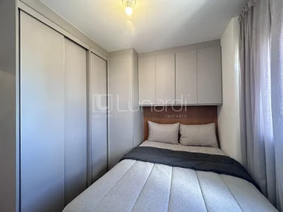 Foto Apartamento com 2 Dormitórios