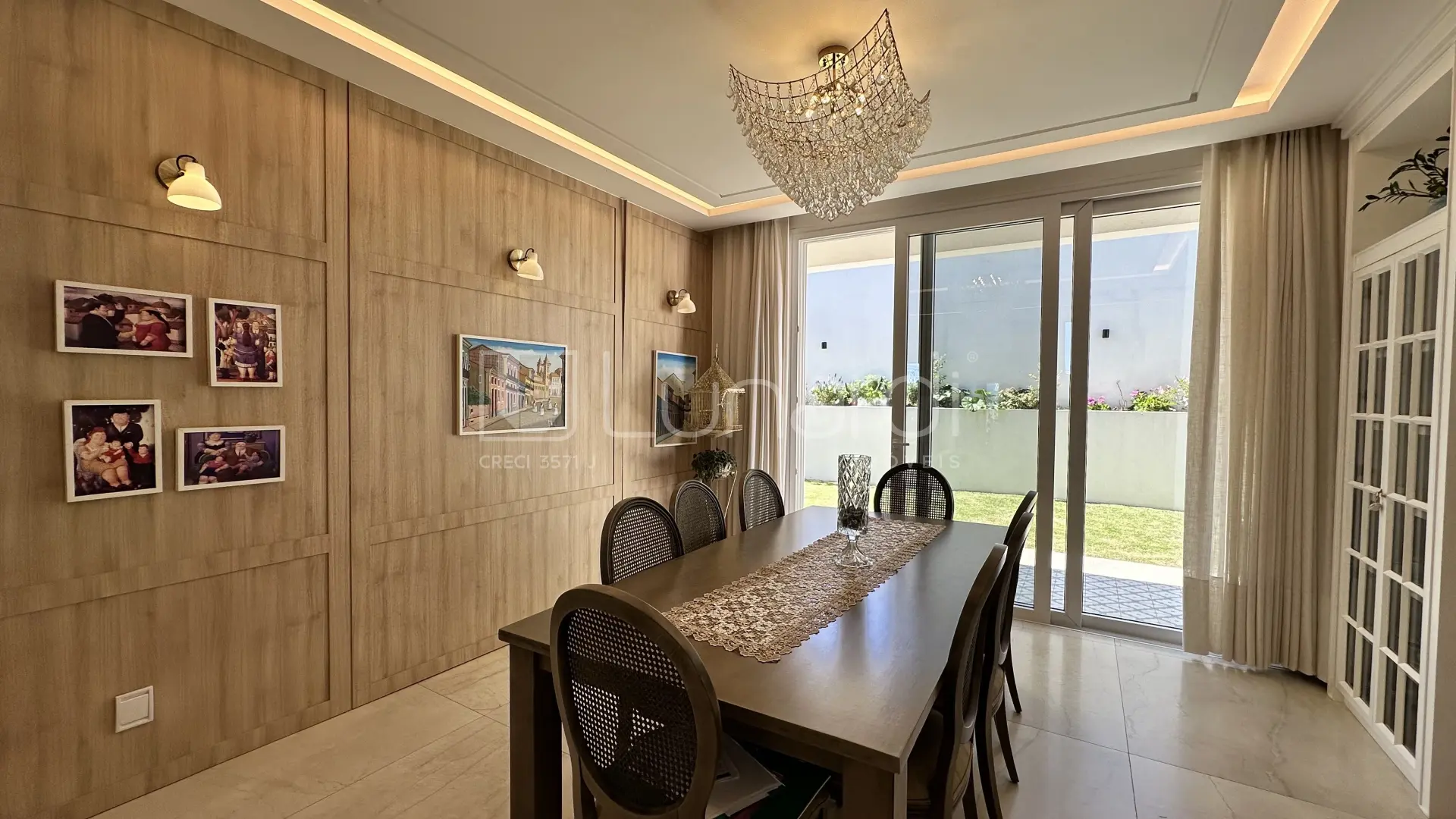 Foto Casa com 3 Suítes