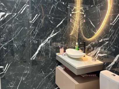 Foto Sobrado com 3 Dormitórios