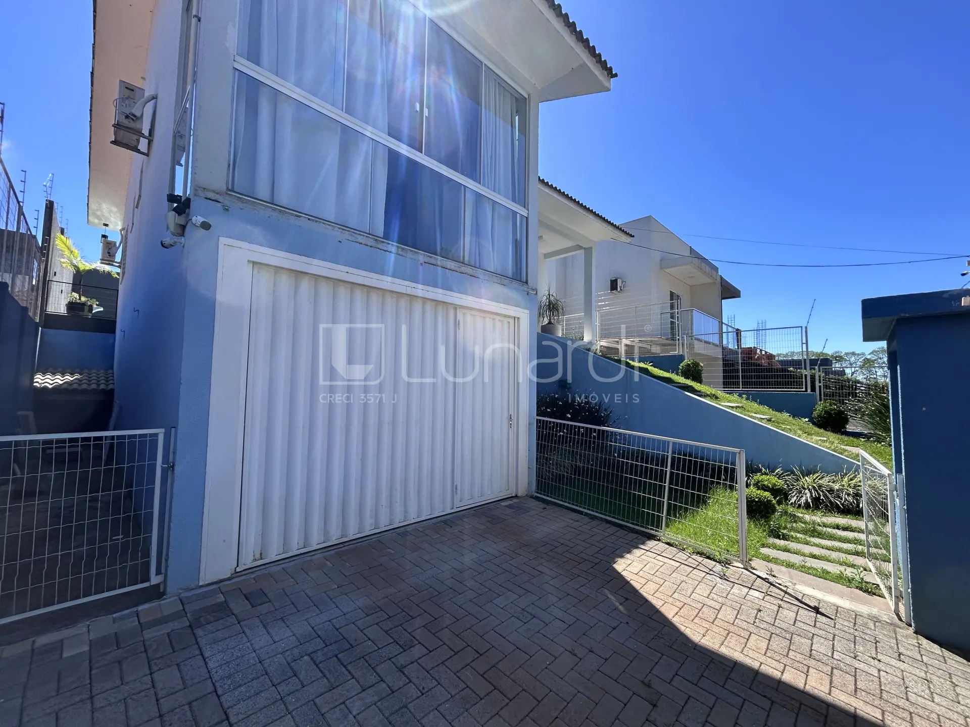 Foto Casa com 3 Dormitórios