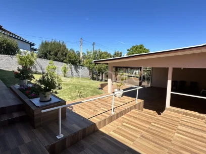 Foto Casa com 3 Dormitórios