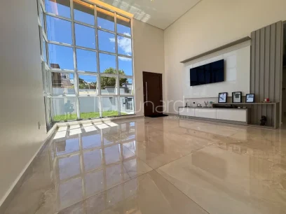 Foto Casa com 3 Dormitórios