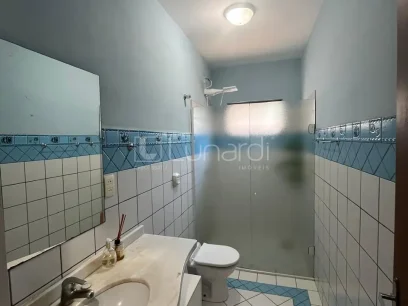 Foto Casa com 3 Dormitórios