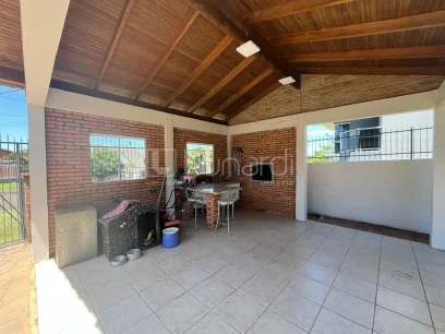 Foto Casa com 3 Dormitórios