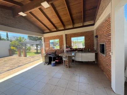 Foto Casa com 3 Dormitórios