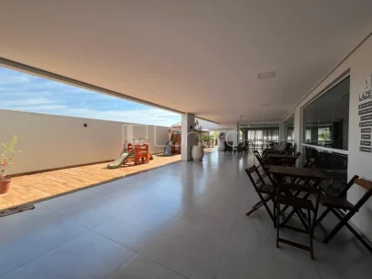 Foto Apartamento com 2 Dormitórios