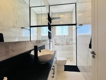 Foto Casa com 3 Dormitórios