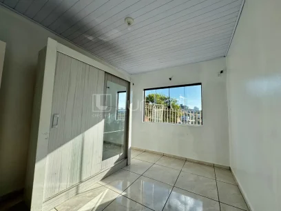 Foto Casa com 3 Dormitórios