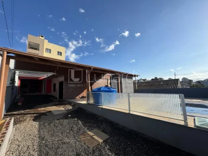 Foto Casa com 3 Dormitórios