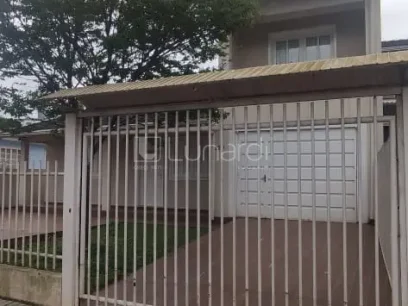 Foto Casa com 4 Dormitórios