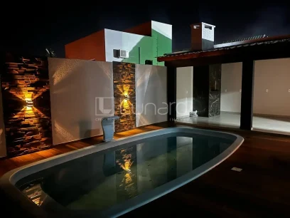 Foto Casa com 2 Dormitórios