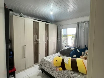 Foto Casa com 2 Dormitórios
