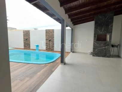 Foto Casa com 2 Dormitórios