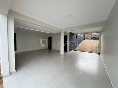 Foto Casa com 2 Dormitórios