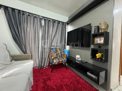 Foto Apartamento com 2 Dormitórios